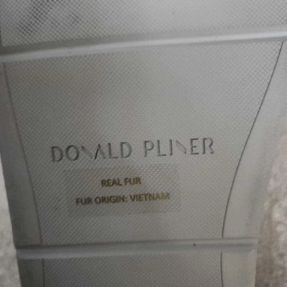 Donald J. Pilner Real Fur Suede Boots - Size 10 - Picture 3 of 6